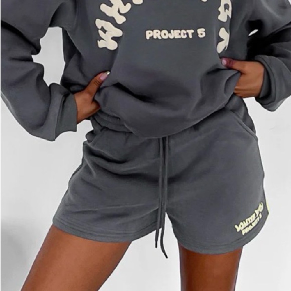 White Fox Project 5 lounge shorts